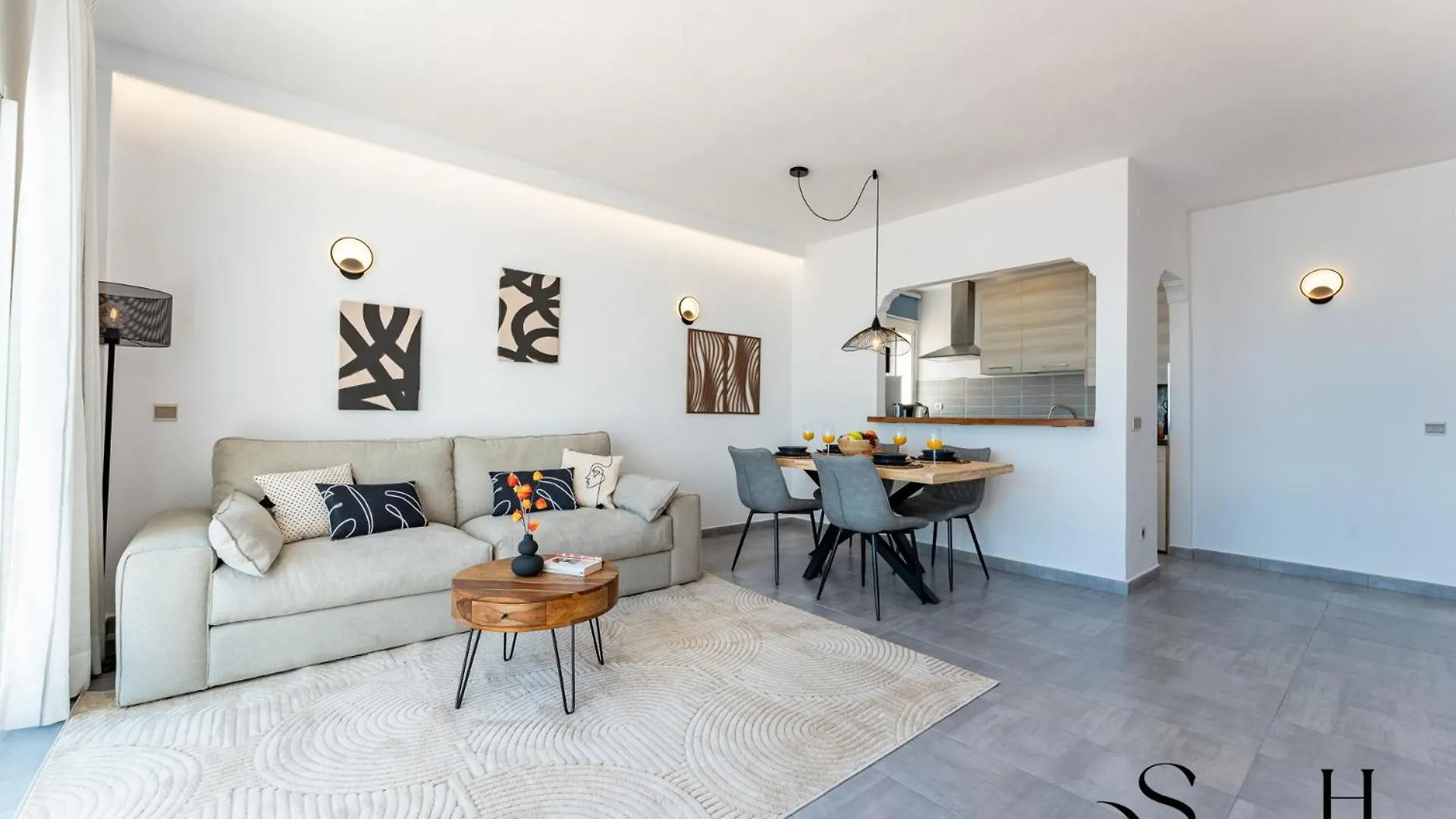 2Bed Beach Apartment , First Line Lux Benalmadena Spain