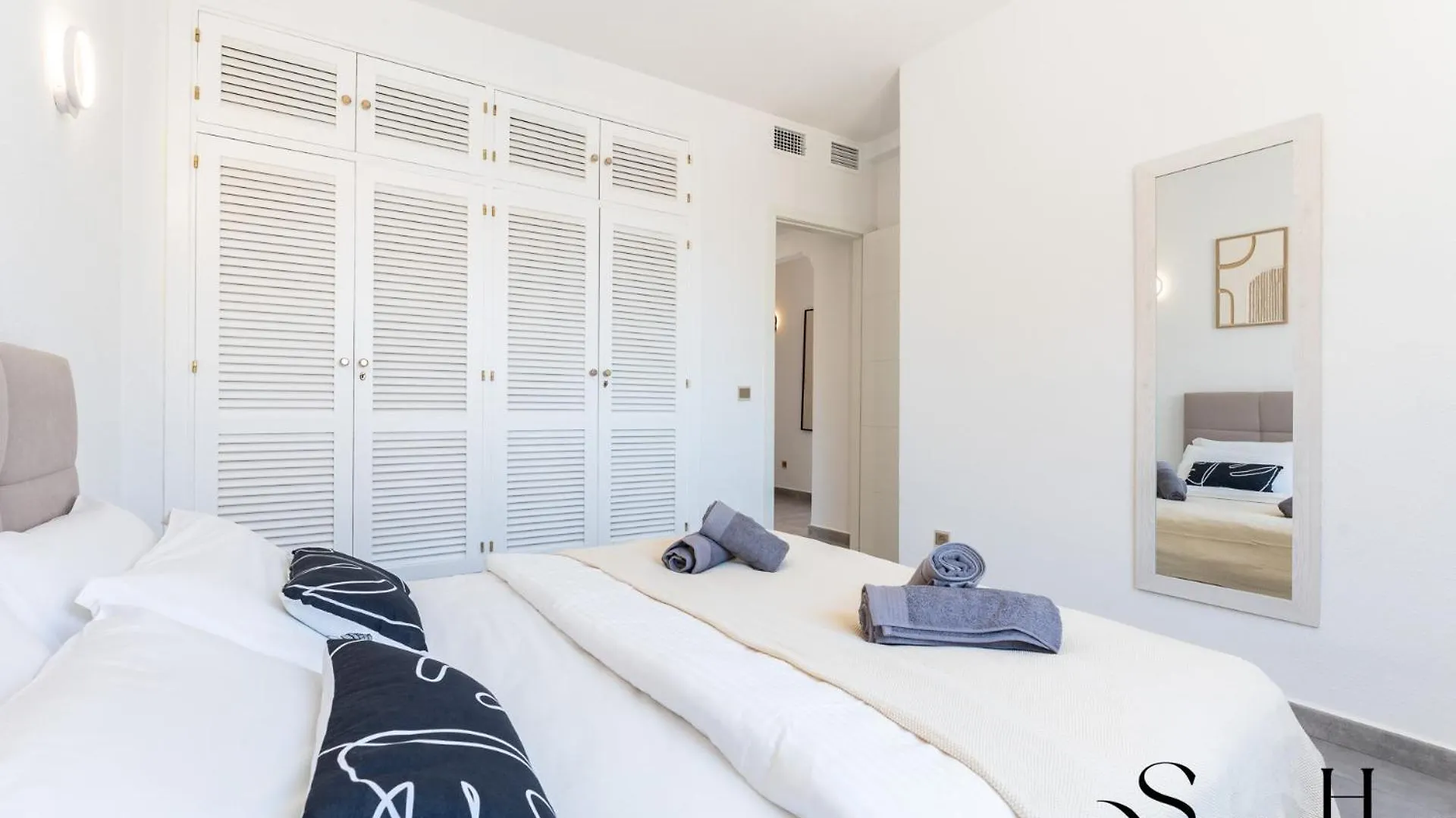 2Bed Beach Apartment , First Line Lux Benalmadena 0*,  Spain